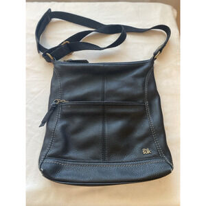 The Sak Black Soft Pebbled Leather Crossbody Purse Bag Travel Casual READ